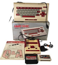 Famicom Konsolen Set - Konsole & Tastatur - OVP