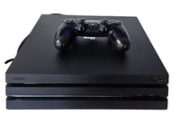 Playstation 4 Pro   /  1 TB /  Black /  mit Controller