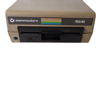 Commodore 1541 Diskettenlaufwerk + Joystick + Netzteil - DEFEKT !