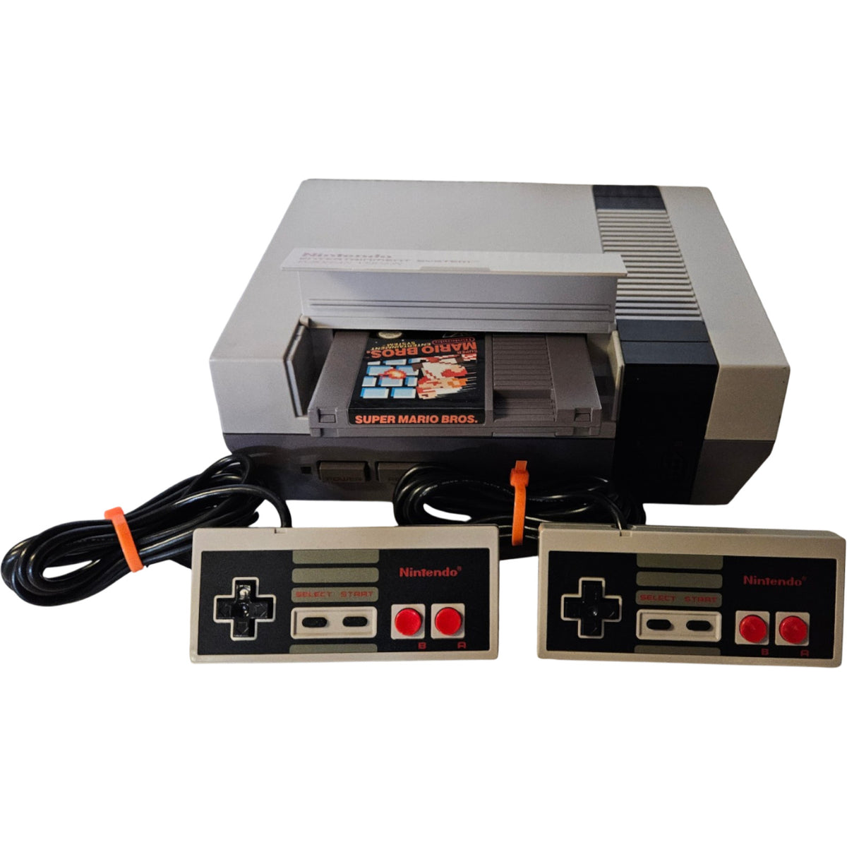 Nintendo Entertainment System - NES Konsole + 2 Controller